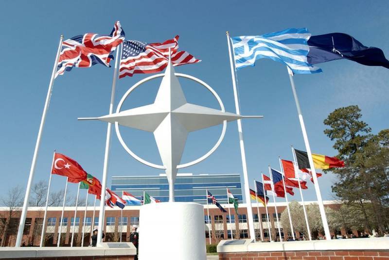 НАТО не будет размещать новые наземные ядерные ракеты в Европе из-за ДРСМД