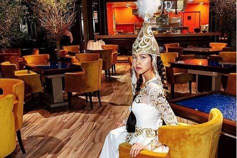 15-летняя казашка выступила в платье в национальном стиле на "Красе России" (фото)