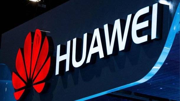 СМИ сообщили о работе Huawei с военными Китая