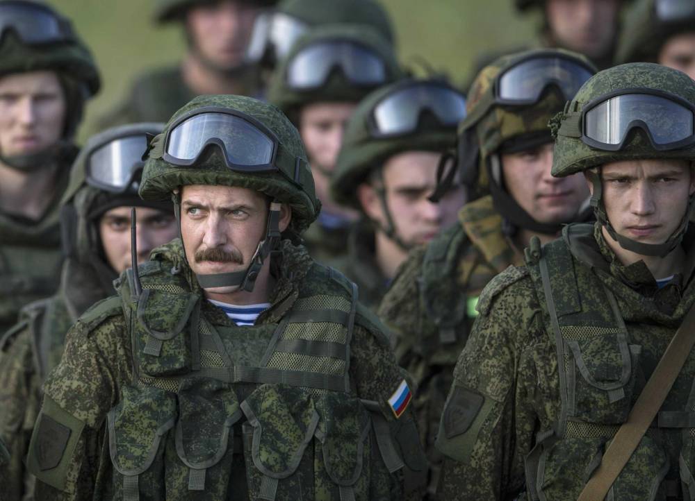 Путин протянул щупальца еще к одной стране: Украины ему мало, армия "освободителей" уже наготове