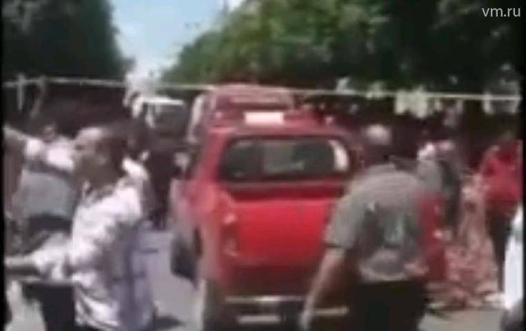 Террорист подорвал себя в столице Туниса