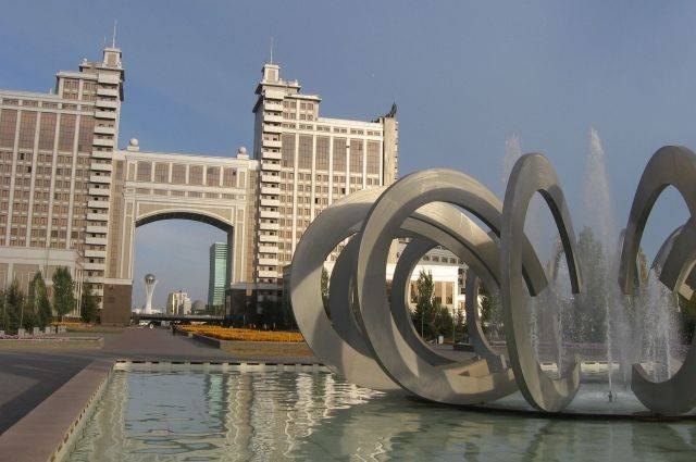 В Казахстане власти погасят кредиты социально уязвимым заемщикам