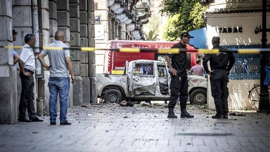 Девять человек пострадали в результате двух взрывов в столице Туниса