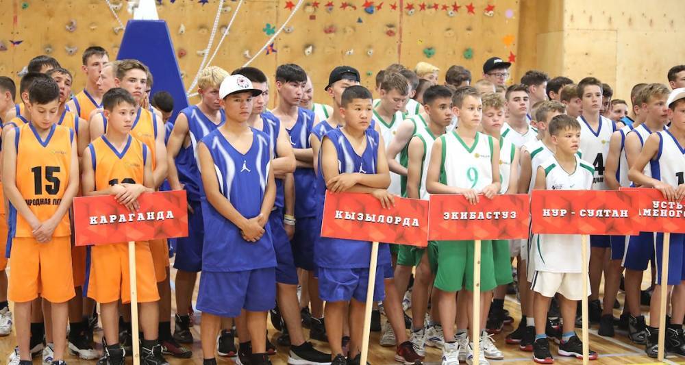 «Мой кумир – Кайри Ирвинг»: чемпионат по баскетболу прошел в Алматы