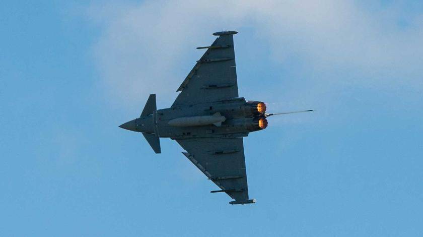 ВВС Британии стали посмешищем после встречи с Су-27