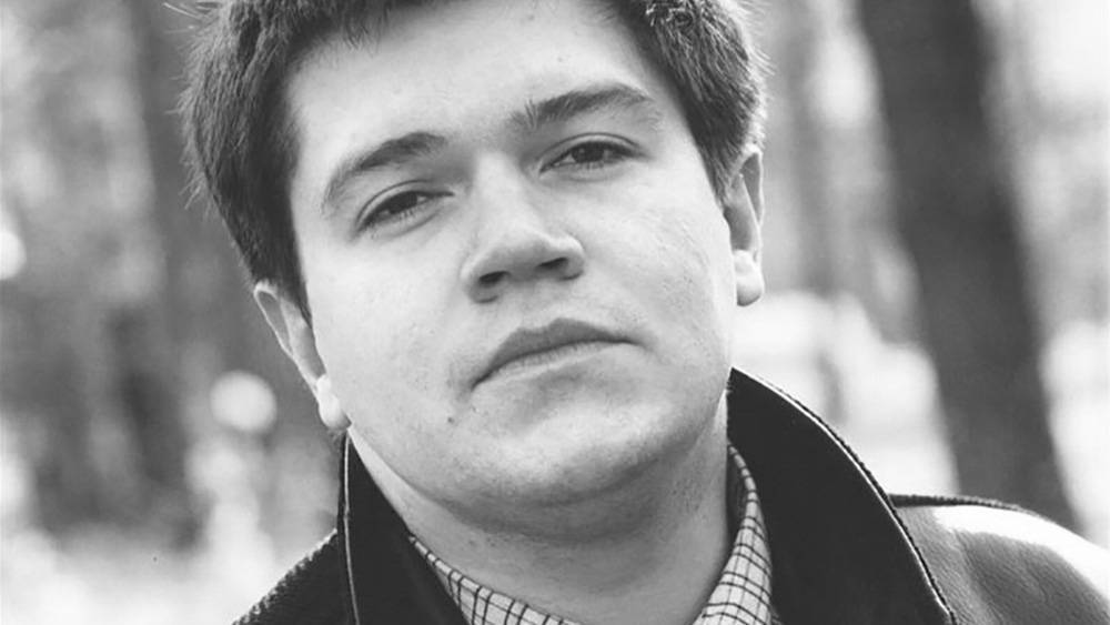 Умер солист группы «Високосный Год» Илья Калинников