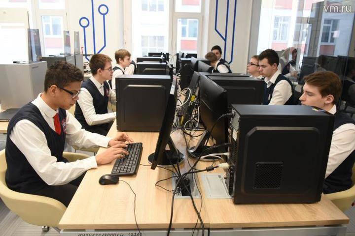 Школьники, желающие учиться в IT-классах, прошли вступительные испытания