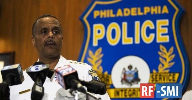 Более 70 полицейских Филадельфии попали под следствие из-за своей активности на Facebook