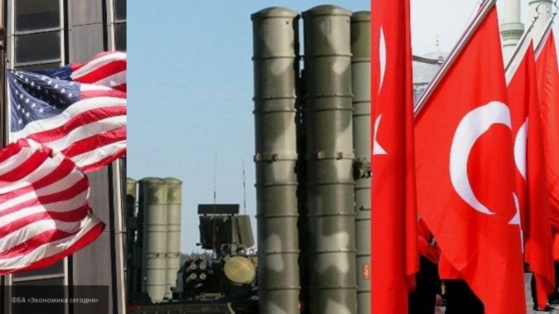 Пентагон заявил о невозможности Турции "усидеть на двух стульях"