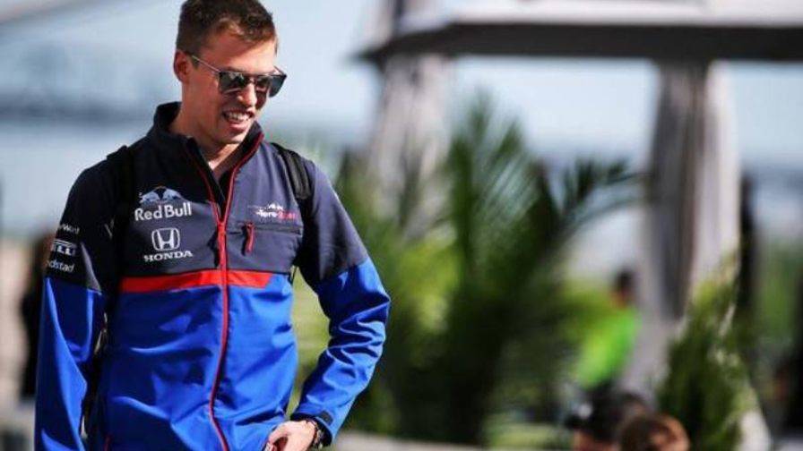 Квят прокомментировал слухи о возможной замене Гасли в Red Bull Racing