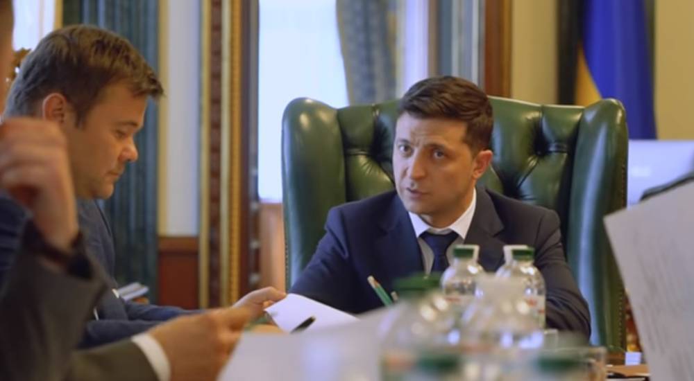 Зеленский указал Луценко на дверь: президент назовет имя нового генпрокурора
