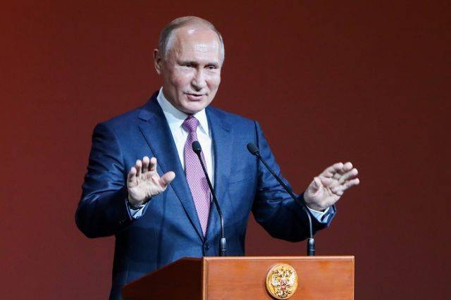Путин рассказал, кто из мировых лидеров его восхищает