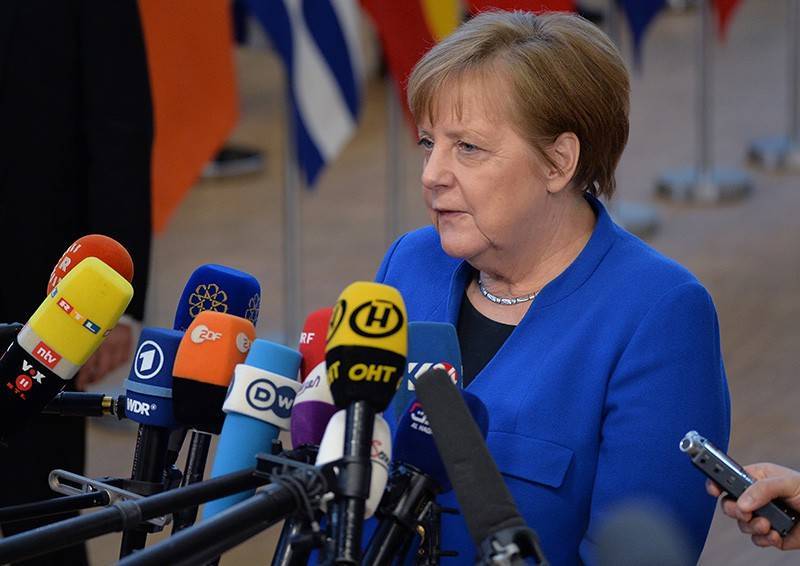 Трясущуюся Меркель назвали "трудным пациентом"