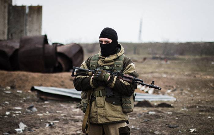 Группа журналистов попала под минометный обстрел на окраине Донецка