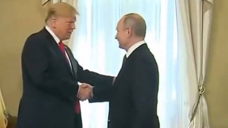 Путин и Трамп кратко пообщались перед саммитом G20