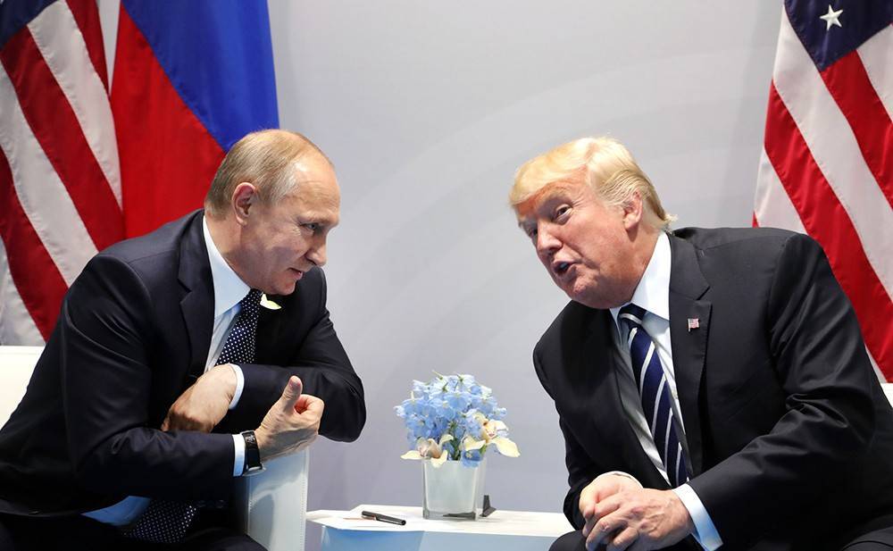 В Осаке начались переговоры Путина и Трампа