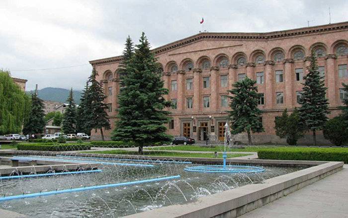 В областных администрациях Армении ожидаются увольнения: сотрудники недовольны – СМИ