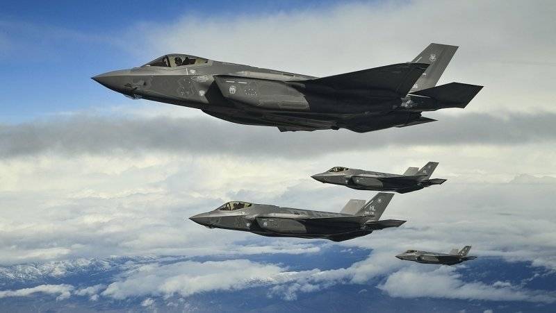 США хотят лишить Турцию своих F-35 из-за покупки Анкарой российских ЗРК