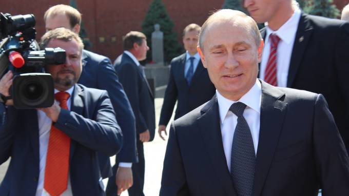 Путин: Россия примет саммит БРИКС летом 2020 года