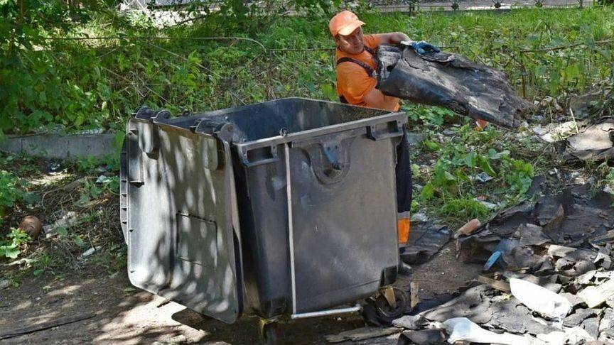 В Кирове УК не приняла меры по оборудованию места накопления ТКО