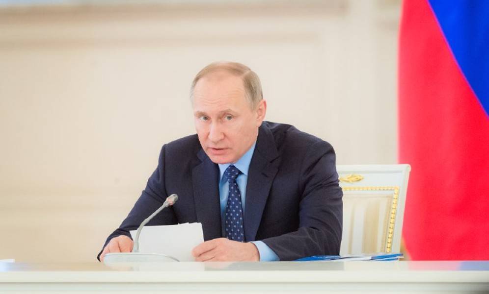 В Кремле объяснили слова Путина о кризисе либерализма