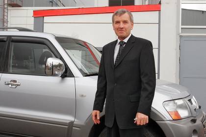 Главный автодилер России отказался возвращаться в страну из-за преследований
