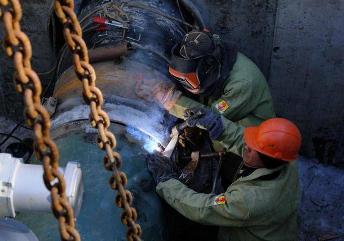 Мосгаз приступил к реконструкции газопроводов под Москвой-рекой