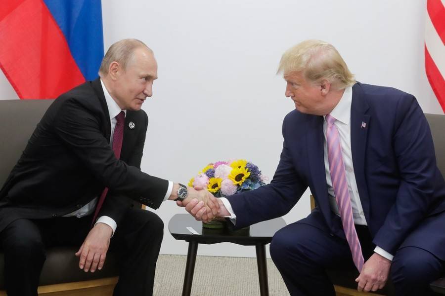 Трамп пошутил на встрече с Путиным