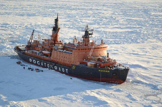 Атомный ледокол «Арктика» пройдет испытания в декабре