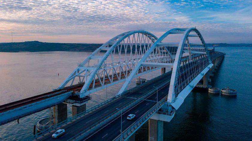Столпотворение на Крымском мосту потребовало срочных мер
