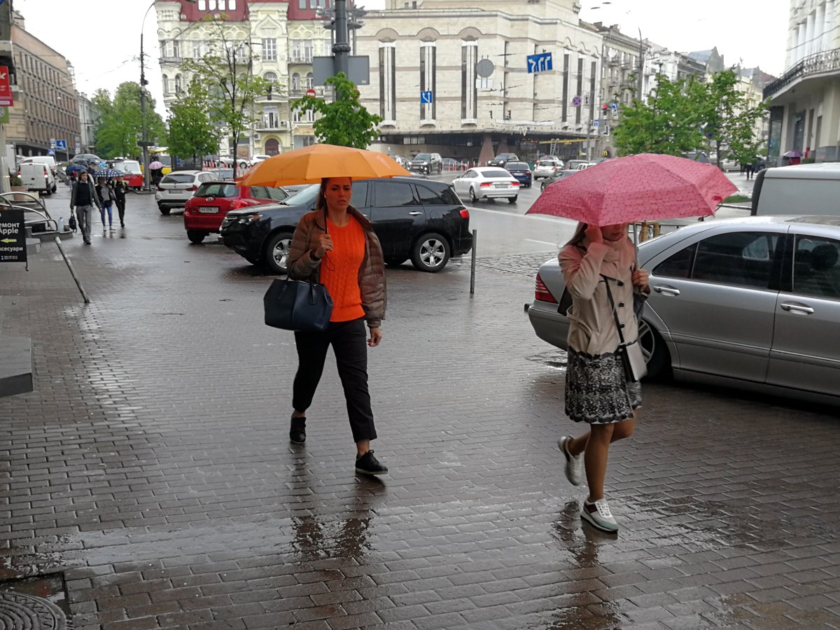 Погода на День Конституции: жуткие холода заставят украинцев просить о жаре