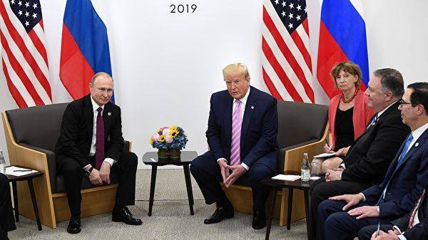 В Кремле прокомментировали встречу Путина и Трампа