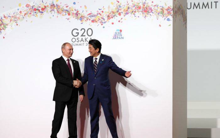 Платье Иванки и панибратство Трампа: самые яркие кадры с открытия саммита G20 в Осаке