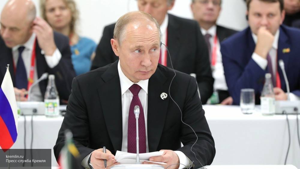 Путин заявил о необходимости бороться с распространением информации о терроризме