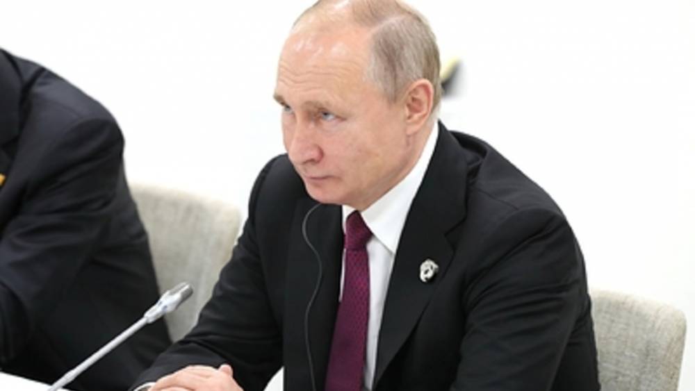 "Оставьте детей в покое!". Путин напомнил о главной опасности гомосексуализма
