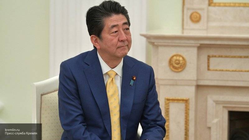 Япония выступает за увеличение туристического потока из России, заявил Абэ
