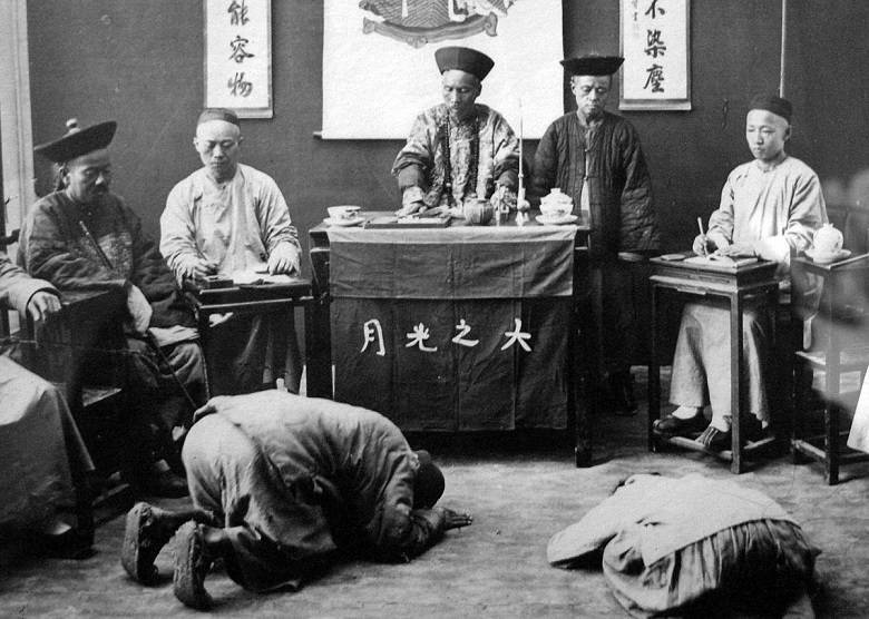 Какой «унизительный» китайский ритуал не стал делать русский дипломат | Русская семерка