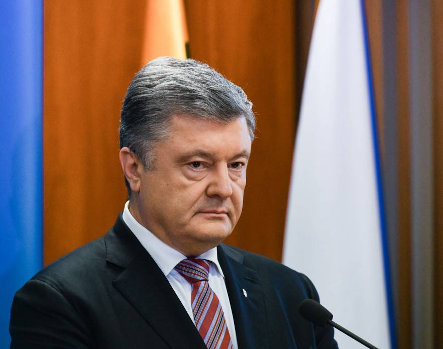 Петру Порошенко предъявили обвинения в Кишиневе