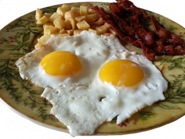 Названы шесть завтраков, которые напрасно считаются полезными