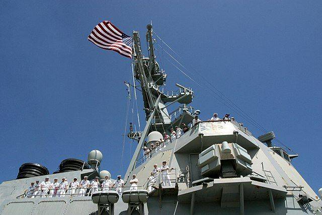 Корабль ВМС США зашел в одесский порт