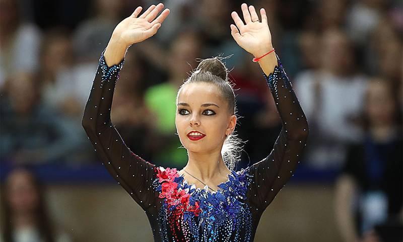 Арина Аверина выиграла чемпионат России по художественной гимнастике и многоборью