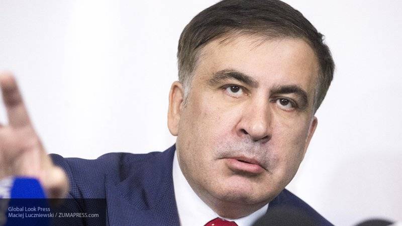 Саакашвили показал, как живет в Киеве