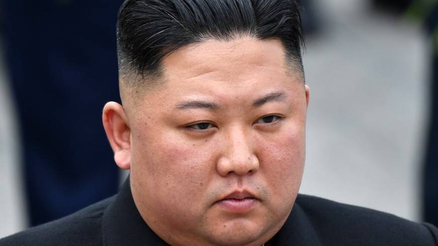 Ким Чен Ын пришел на концерт с «репрессированным» чиновником