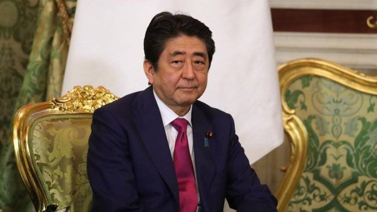 Премьер Японии рассчитывает на личную встречу с Ким Чен Ыном