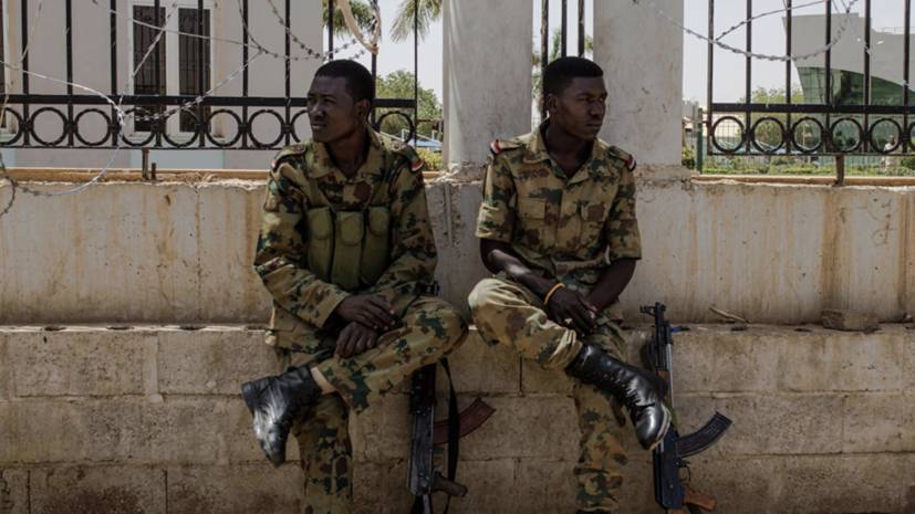 Суданская оппозиция прокомментировала разгон палаточного лагеря военными