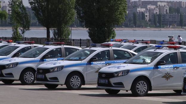 Воронежским гаишникам выдали новые авто с крутыми гаджетами