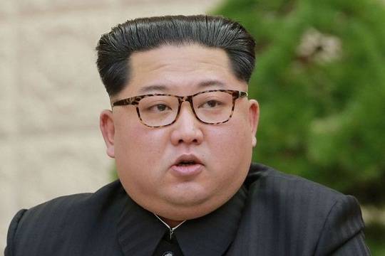 Ким Чен Ын появился в компании якобы приговоренного к каторге заместителя
