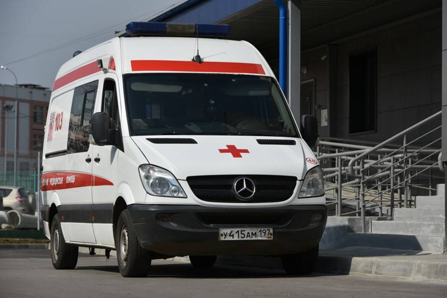 Женщину госпитализировали после падения с края платформы на Курском вокзале