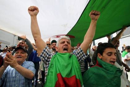 Президентские выборы в Алжире перенесут из-за отсутствия кандидатов