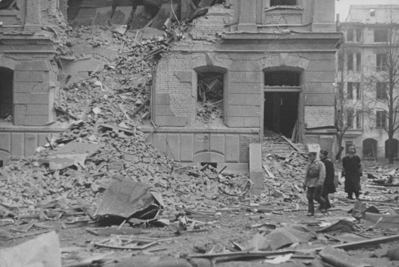 Зачем СССР в 1939 году бомбил столицу Финляндии | Русская семерка